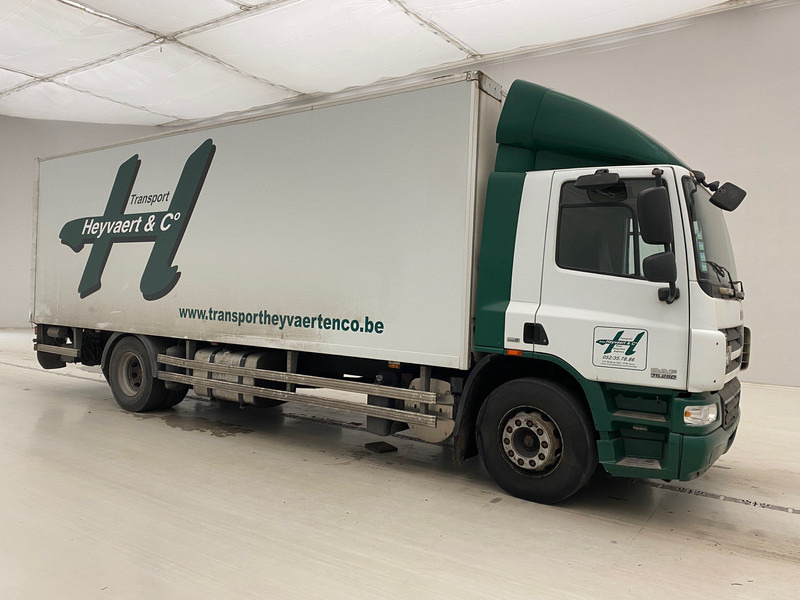 DAF CF75.250 - damaged engine - Вантажівка з закритим кузовом: фото 3 DAF CF75.250 - damaged engine - Вантажівка з закритим кузовом: фото 3