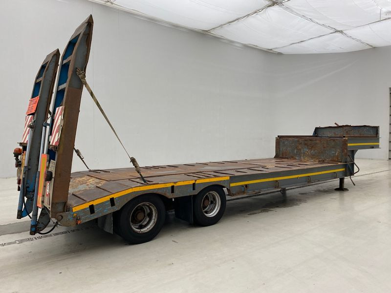 GHEYSEN & VERPOORT Low bed trailer* - Низькорамна платформа напівпричіп: фото 5 GHEYSEN & VERPOORT Low bed trailer* - Низькорамна платформа напівпричіп: фото 5