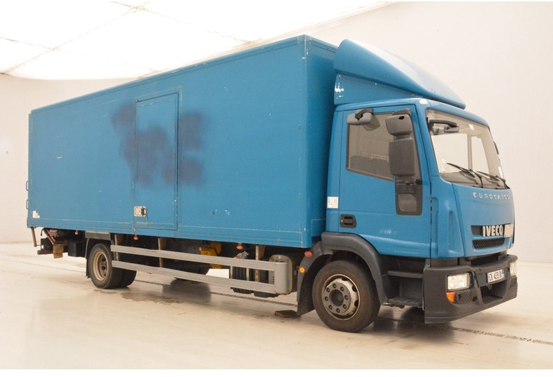 Iveco Eurocargo 120E18 - Вантажівка з закритим кузовом: фото 3 Iveco Eurocargo 120E18 - Вантажівка з закритим кузовом: фото 3