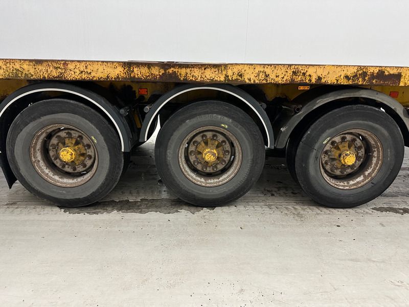 LAG Plateau* - Бортовий напівпричіп/ Платформа: фото 4 LAG Plateau* - Бортовий напівпричіп/ Платформа: фото 4