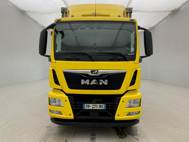 MAN TGS 18.320 - Тентована вантажівка: фото 2 MAN TGS 18.320 - Тентована вантажівка: фото 2