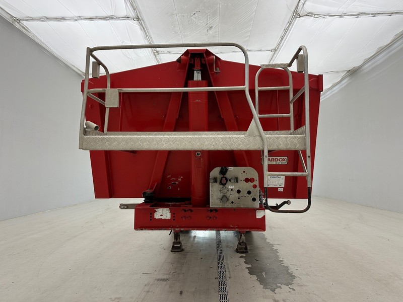 MOL 22 cub in steel - Самоскид напівпричіп: фото 2 MOL 22 cub in steel - Самоскид напівпричіп: фото 2