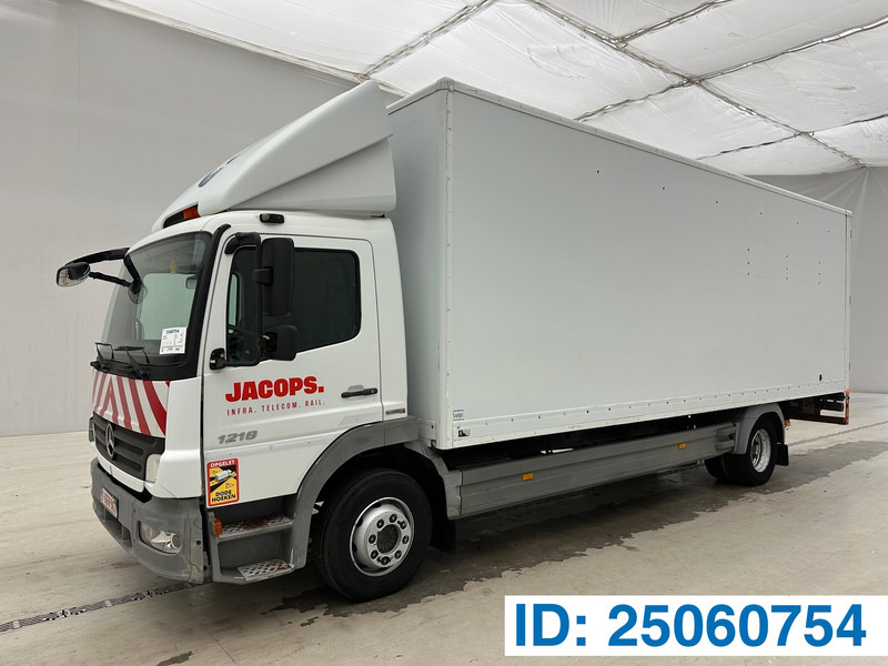 Mercedes-Benz Atego 1218 - Вантажівка з закритим кузовом: фото 1 Mercedes-Benz Atego 1218 - Вантажівка з закритим кузовом: фото 1