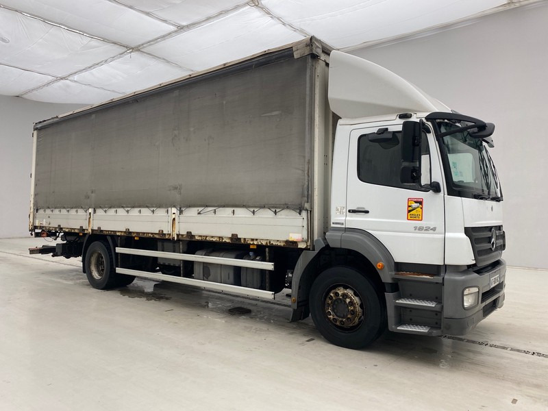 Mercedes-Benz Axor 1824* - Тентована вантажівка: фото 3 Mercedes-Benz Axor 1824* - Тентована вантажівка: фото 3