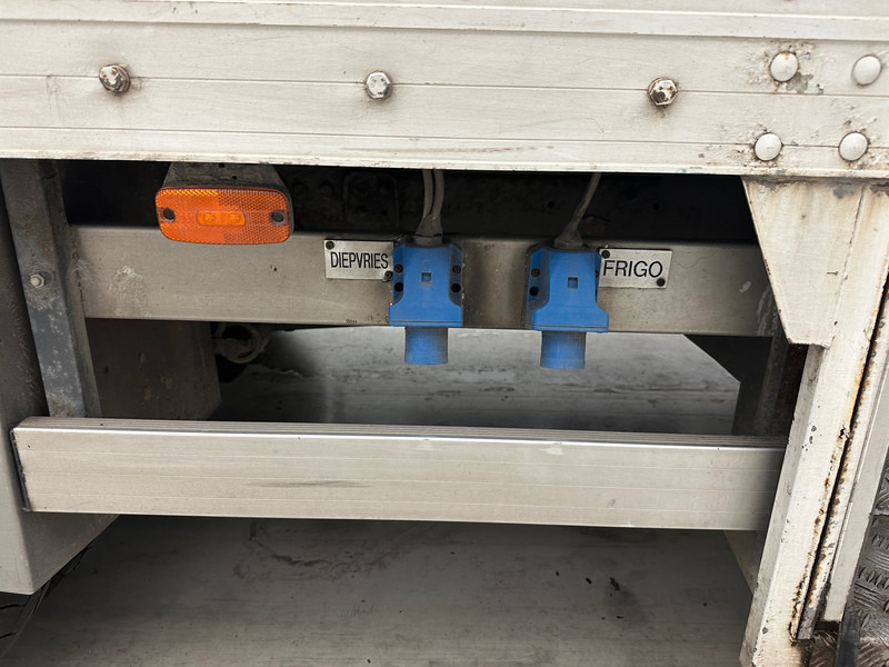 Вантажівка з закритим кузовом Renault Midlum 150 DCi: фото 12