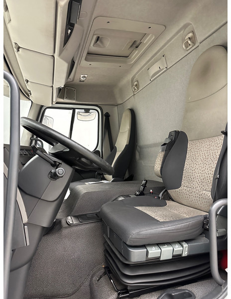 Рефрижератор вантажівка Renault Premium 380 DXi: фото 14 Рефрижератор вантажівка Renault Premium 380 DXi: фото 14