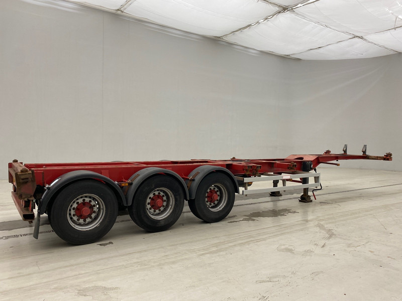 Renders Skelet 20-30-40 ft - Контейнеровоз/ Змінний кузов напівпричіп: фото 5 Renders Skelet 20-30-40 ft - Контейнеровоз/ Змінний кузов напівпричіп: фото 5