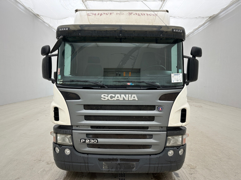 Scania P230* - Вантажівка з закритим кузовом: фото 2 Scania P230* - Вантажівка з закритим кузовом: фото 2