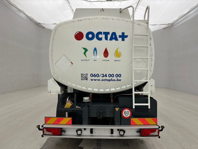 Scania P360 - 6x2 - Вантажівка цистерна: фото 5 Scania P360 - 6x2 - Вантажівка цистерна: фото 5