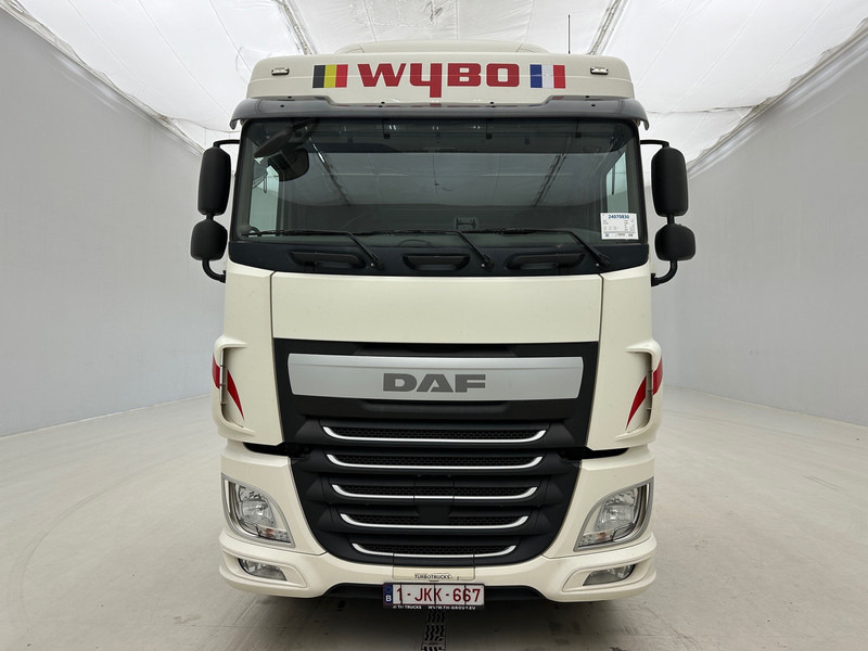 DAF XF 460 Space Cab* - Тягач: фото 2 DAF XF 460 Space Cab* - Тягач: фото 2