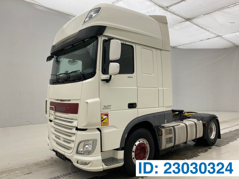Тягач DAF XF 460 Super Space Cab*: фото 1