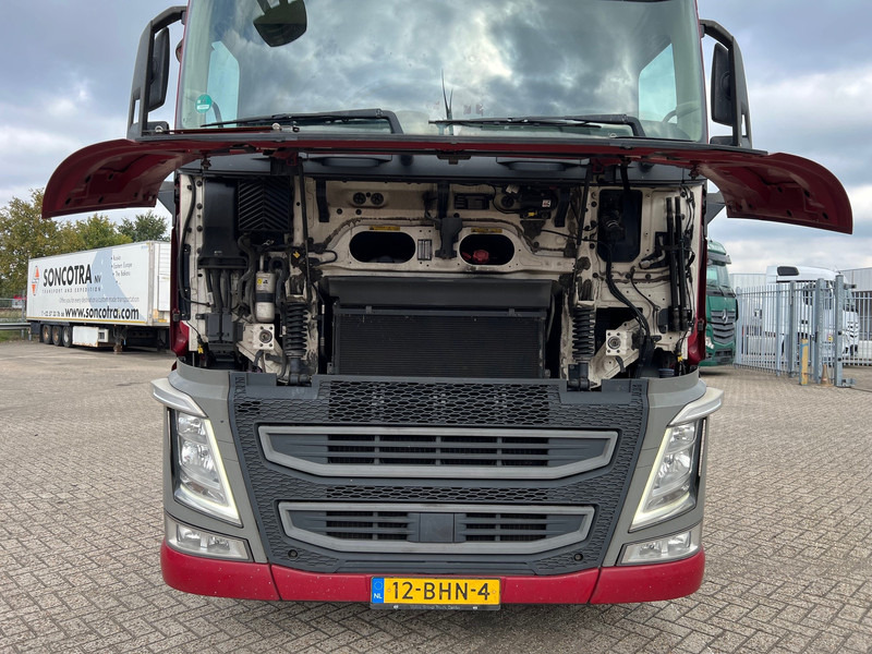 Volvo FH 420 Globetrotter - ADR - Тягач: фото 4 Volvo FH 420 Globetrotter - ADR - Тягач: фото 4