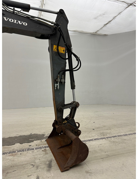 Колісний екскаватор VOLVO* EW 140: фото 18