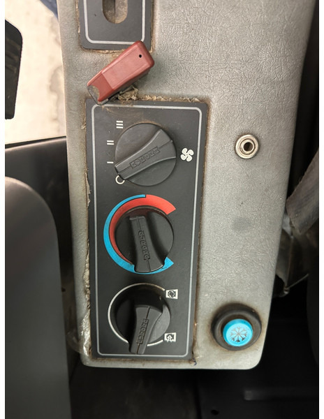 Колісний екскаватор VOLVO* EW 140: фото 8