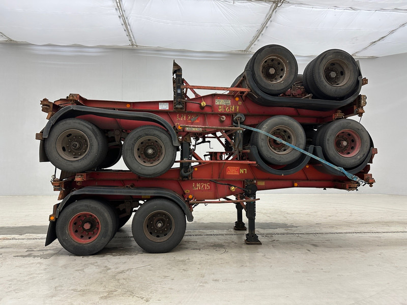 Van Hool Stack 4 x skelet 20 ft - Контейнеровоз/ Змінний кузов напівпричіп: фото 4 Van Hool Stack 4 x skelet 20 ft - Контейнеровоз/ Змінний кузов напівпричіп: фото 4