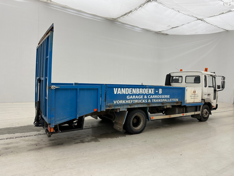 Volvo FL 180 - Самоскид вантажівка: фото 4 Volvo FL 180 - Самоскид вантажівка: фото 4