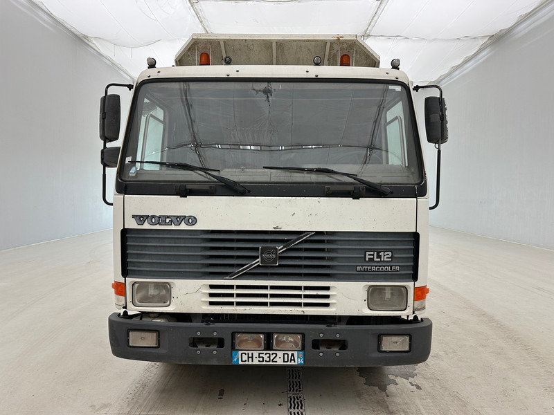 Volvo FL12.380 - Автовоз вантажівка: фото 2 Volvo FL12.380 - Автовоз вантажівка: фото 2