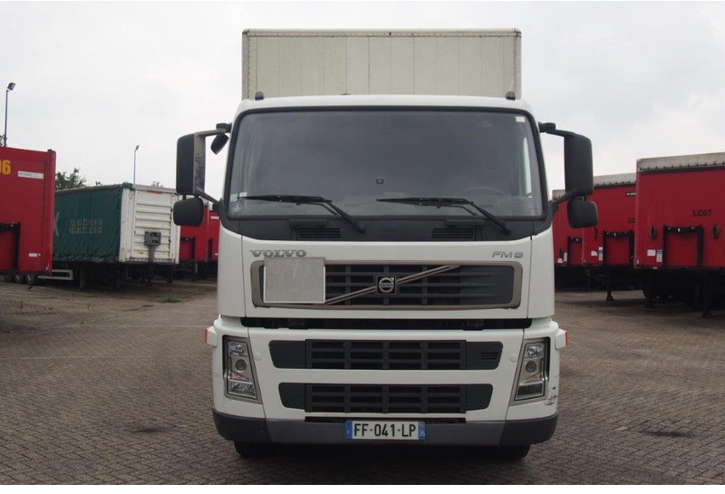 Volvo FM9.260* - Вантажівка з закритим кузовом: фото 2 Volvo FM9.260* - Вантажівка з закритим кузовом: фото 2