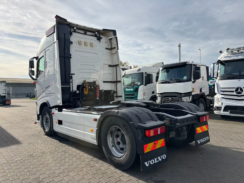 Volvo FH 540 Globetrotter Euro 6 (Chasiss KB885717) - Тягач: фото 3 Volvo FH 540 Globetrotter Euro 6 (Chasiss KB885717) - Тягач: фото 3