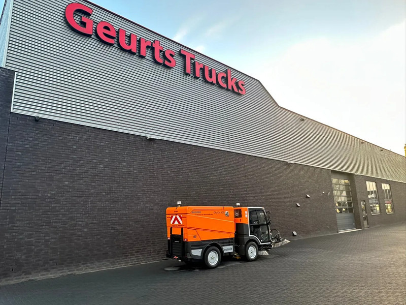 Bucher CITYCAT V20 - Підмітально-прибиральна машина: фото 5 Bucher CITYCAT V20 - Підмітально-прибиральна машина: фото 5