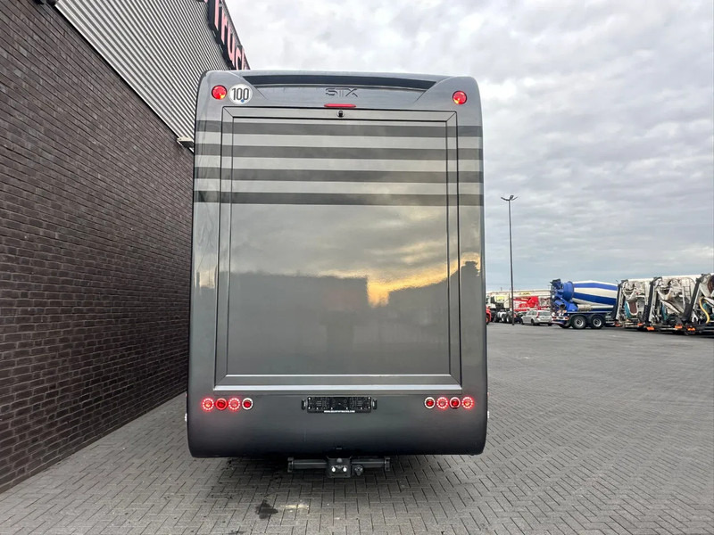 Будинок на колесах Scania 590S 6x2*4 STX 3x pop out - V8 - Demo/New - Full spec -: фото 12 Будинок на колесах Scania 590S 6x2*4 STX 3x pop out - V8 - Demo/New - Full spec -: фото 12