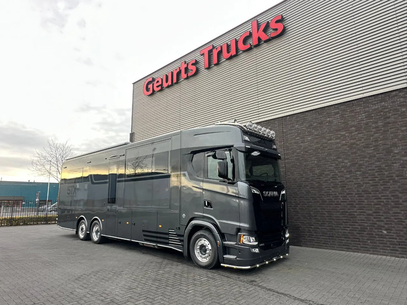 Будинок на колесах Scania 590S 6x2*4 STX 3x pop out - V8 - Demo/New - Full spec -: фото 7 Будинок на колесах Scania 590S 6x2*4 STX 3x pop out - V8 - Demo/New - Full spec -: фото 7