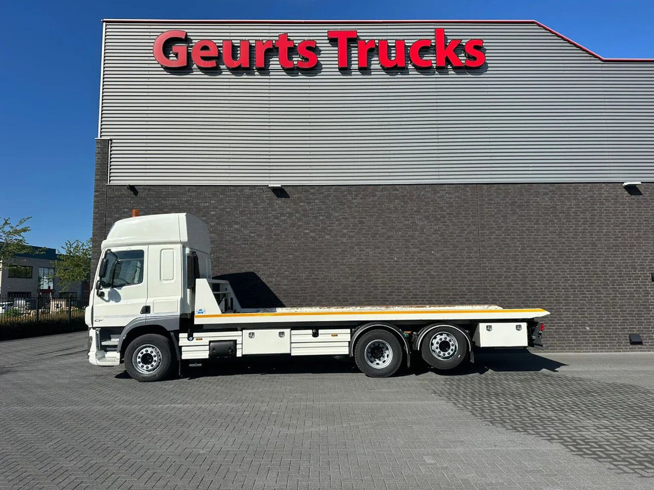 DAF CF 410 6X2 M4SN3 OPRIJWAGEN / MACHINE TRANSPORTE - Автовоз вантажівка: фото 1 DAF CF 410 6X2 M4SN3 OPRIJWAGEN / MACHINE TRANSPORTE - Автовоз вантажівка: фото 1