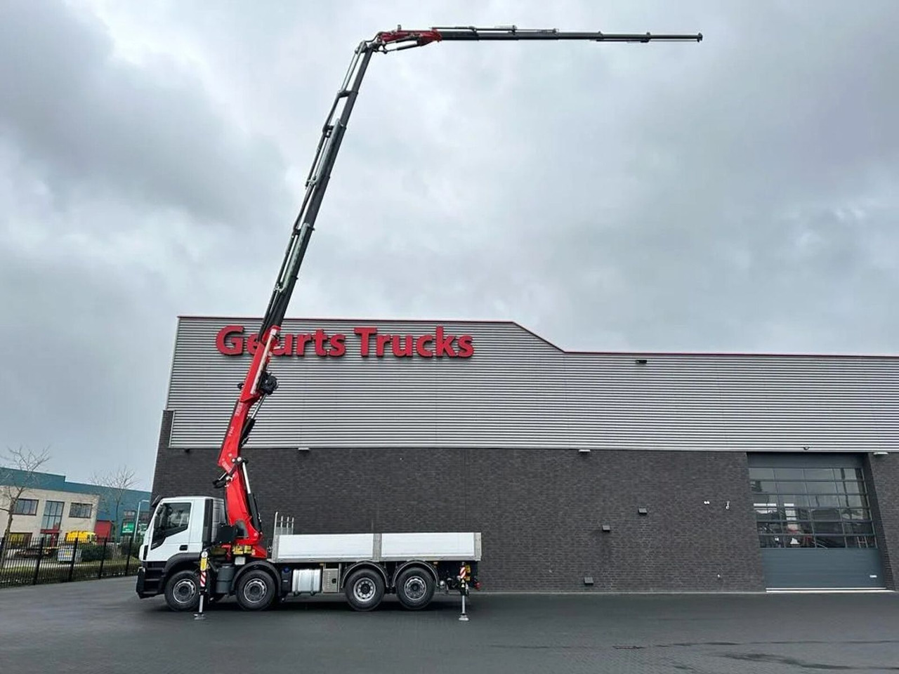 Iveco Stralis 480 X-WAY 8X2 + FASSI 545RA.2.26 + JIB L - Вантажівка з маніпулятором: фото 4 Iveco Stralis 480 X-WAY 8X2 + FASSI 545RA.2.26 + JIB L - Вантажівка з маніпулятором: фото 4