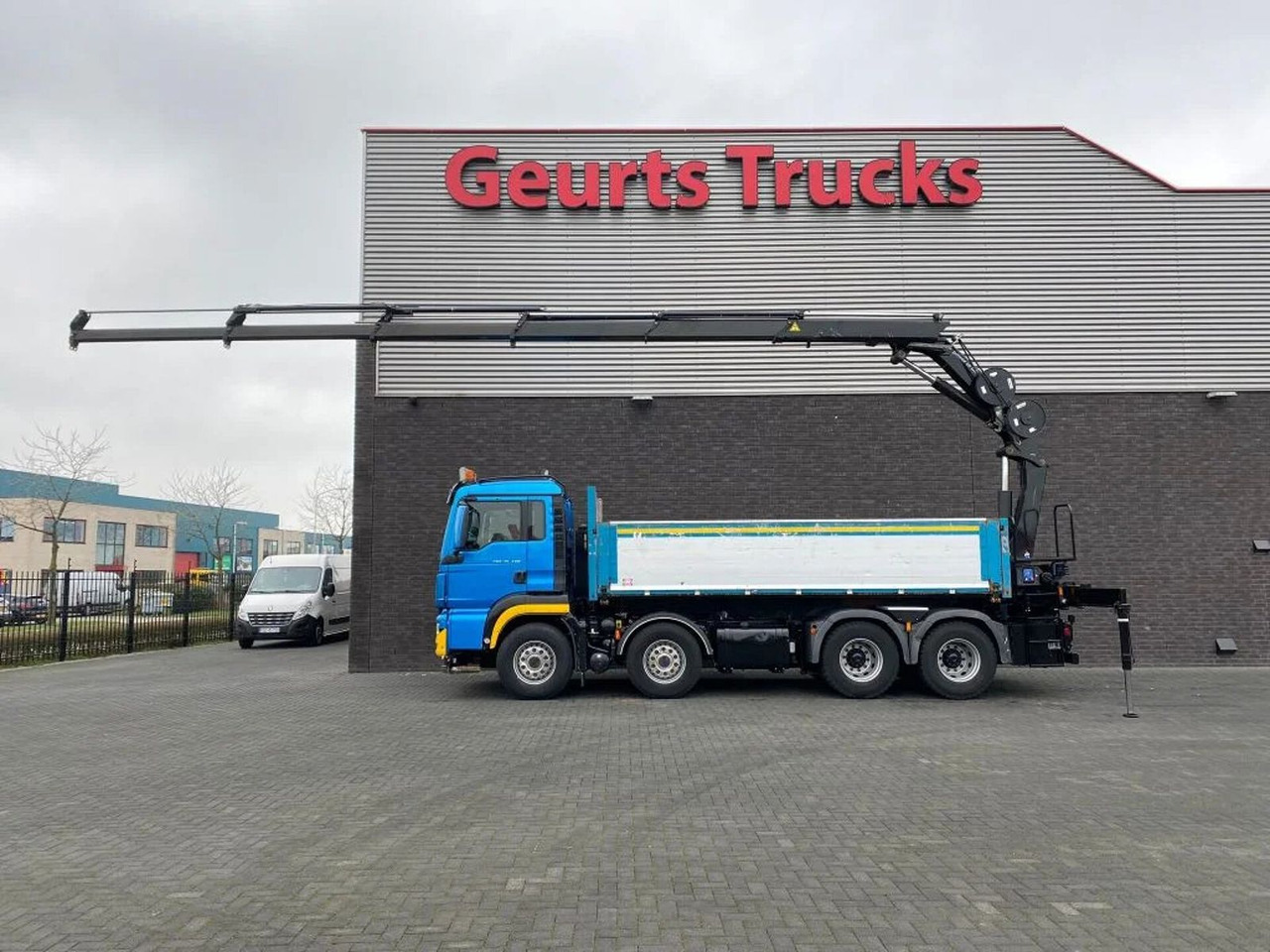 MAN TGS 35.480 8X4 KIPPER/TIPPER + HMF 2620-K5 KRAAN - Самоскид вантажівка, Вантажівка з маніпулятором: фото 1 MAN TGS 35.480 8X4 KIPPER/TIPPER + HMF 2620-K5 KRAAN - Самоскид вантажівка, Вантажівка з маніпулятором: фото 1