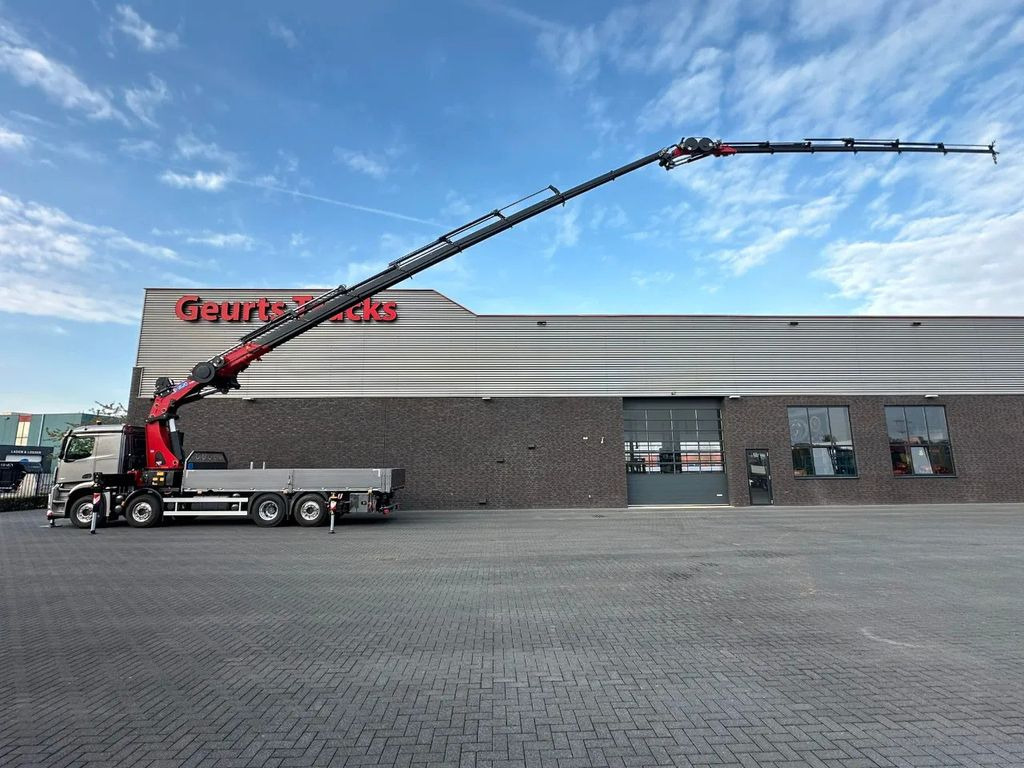 Вантажівка з маніпулятором, Бортова вантажівка/ Платформа Mercedes-Benz Arocs 3251 8X2 + HMF 9520-K8 FJ 1400-K6 KRAAN/KR: фото 1