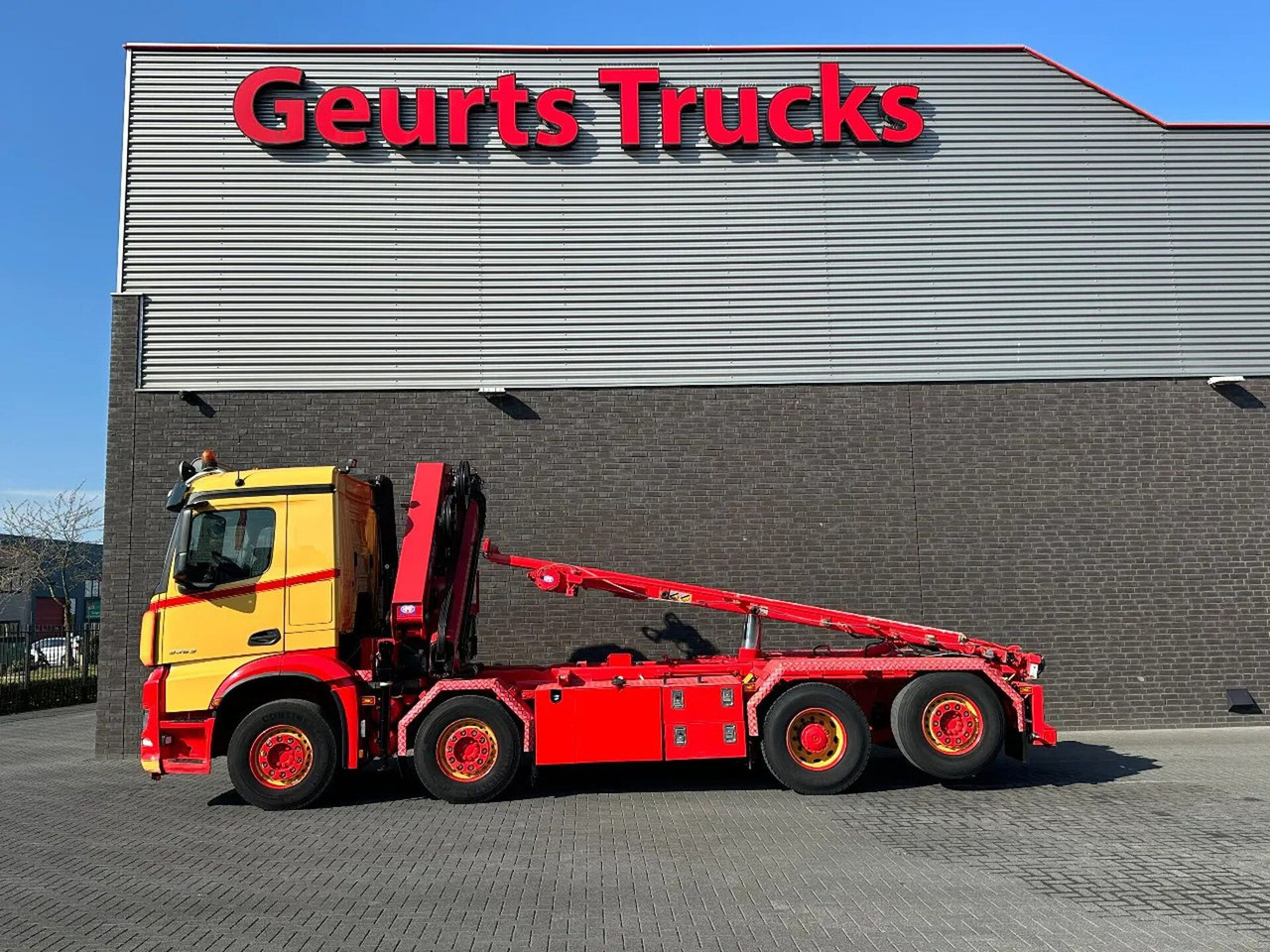 Mercedes-Benz Arocs 3253 L ENA 8X2/4 HMF2820 KRAAN / KRAN/ CRA - Гаковий мультиліфт вантажівка, Вантажівка з маніпулятором: фото 1 Mercedes-Benz Arocs 3253 L ENA 8X2/4 HMF2820 KRAAN / KRAN/ CRA - Гаковий мультиліфт вантажівка, Вантажівка з маніпулятором: фото 1