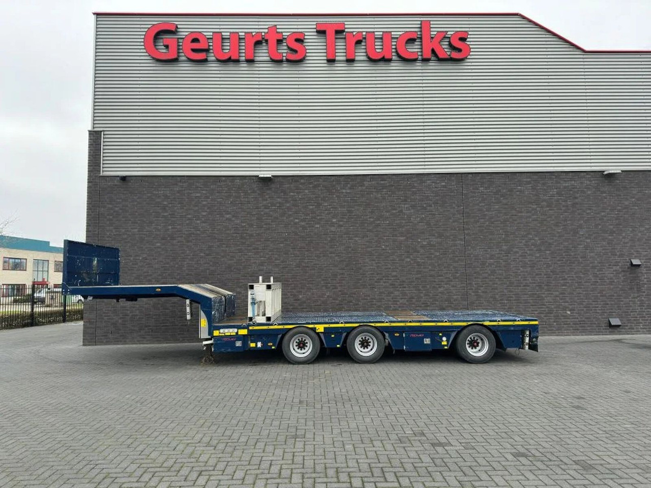 Rojo Trailer KT3 ST EXTENDABLE SEMI DIEPLADER/TI - Низькорамна платформа напівпричіп: фото 1 Rojo Trailer KT3 ST EXTENDABLE SEMI DIEPLADER/TI - Низькорамна платформа напівпричіп: фото 1