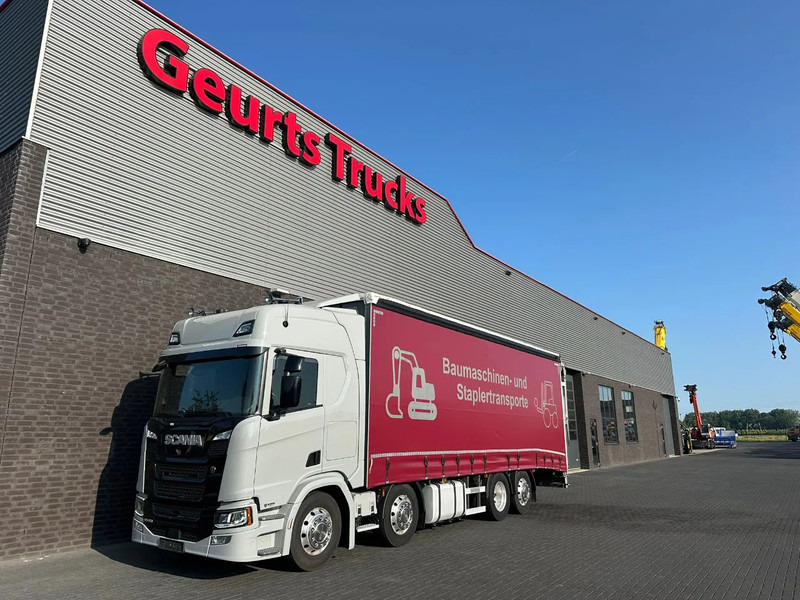Scania R540 B8X2*6LB OPRIJWAGEN MET 15 TONS LAADKLEP EN GESLOTEN HUIF MET SCHUIFZEILEN EN SCHUIFKAP - Автовоз вантажівка: фото 2 Scania R540 B8X2*6LB OPRIJWAGEN MET 15 TONS LAADKLEP EN GESLOTEN HUIF MET SCHUIFZEILEN EN SCHUIFKAP - Автовоз вантажівка: фото 2