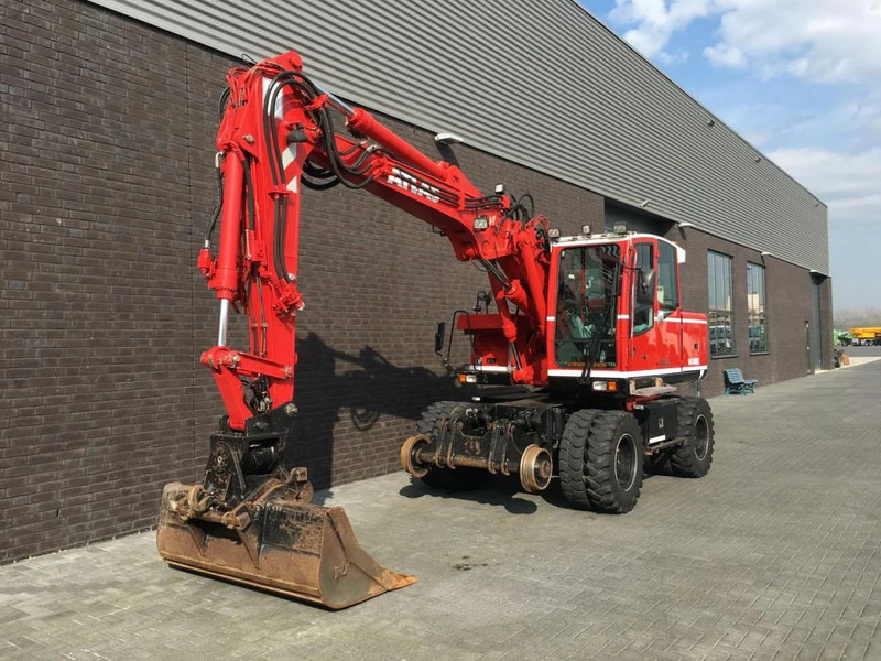 Terex TW 160 SR RAILWAY EXAVATOR - Колісний екскаватор: фото 2 Terex TW 160 SR RAILWAY EXAVATOR - Колісний екскаватор: фото 2