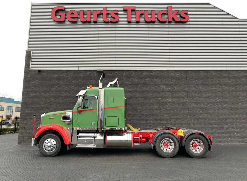 Freightliner CORONADA 6X4 EURO 6 TREKKER/TRACTOR/SATTELZUGMASCHINE/SHOWTRUCK - Тягач: фото 1 Freightliner CORONADA 6X4 EURO 6 TREKKER/TRACTOR/SATTELZUGMASCHINE/SHOWTRUCK - Тягач: фото 1