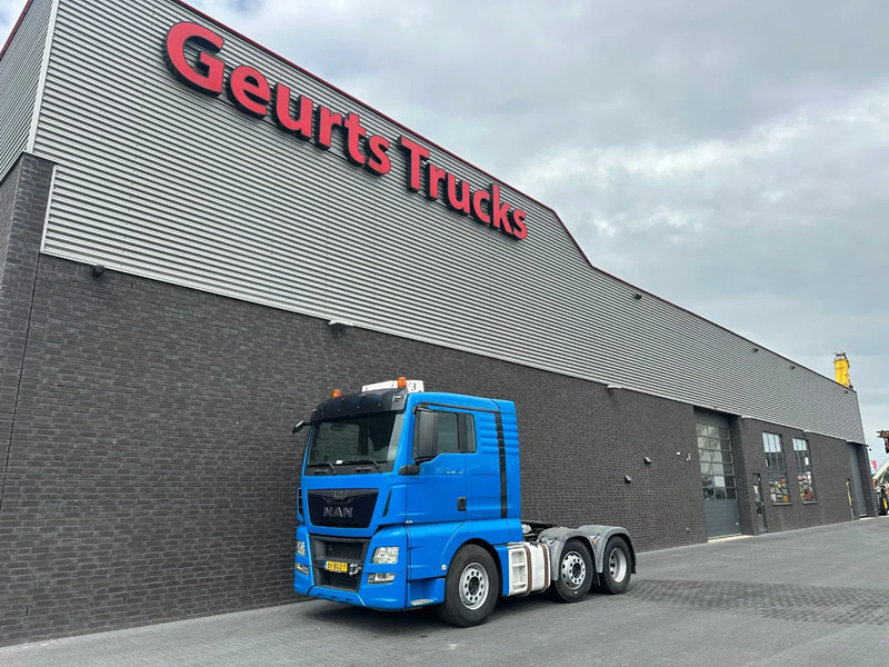MAN TGX 26.440 6X2/4 BLS TREKKER / SZM / TRACTOR MET SCHADE MOTOR - Тягач: фото 2 MAN TGX 26.440 6X2/4 BLS TREKKER / SZM / TRACTOR MET SCHADE MOTOR - Тягач: фото 2