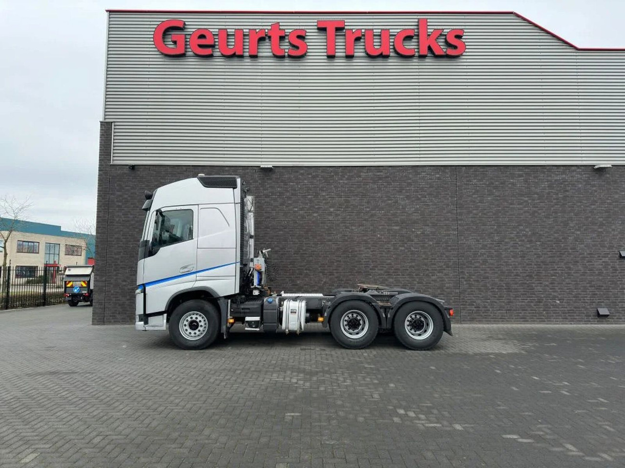 Volvo FH 460 6X4 TREKKER/TRACTOR/SZM EURO 6 HYDRAULIC - Тягач: фото 1 Volvo FH 460 6X4 TREKKER/TRACTOR/SZM EURO 6 HYDRAULIC - Тягач: фото 1