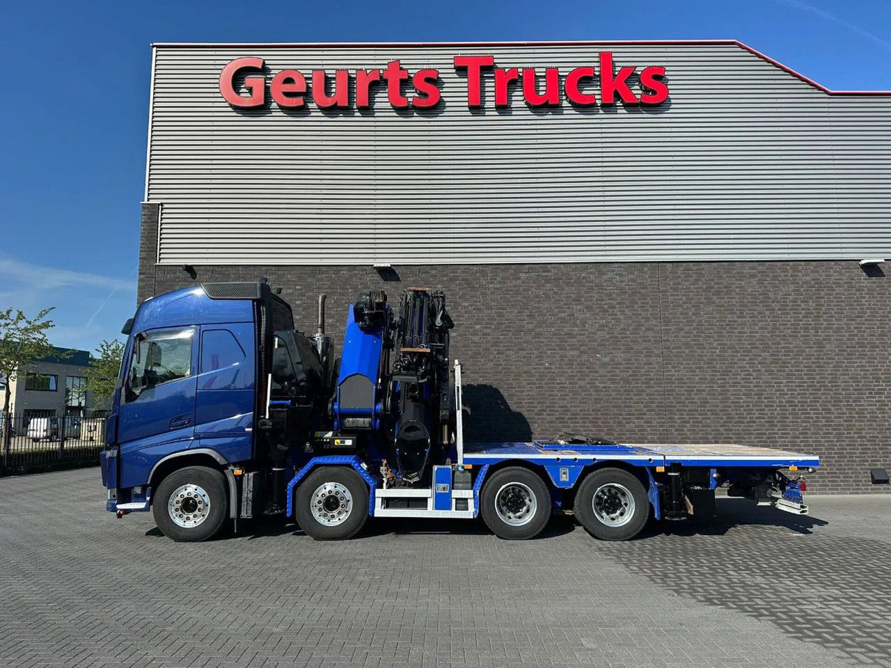 Вантажівка з маніпулятором Volvo FH 540 8X4 TREKKER / BAKWAGEN MET PALFINGER PK13: фото 15