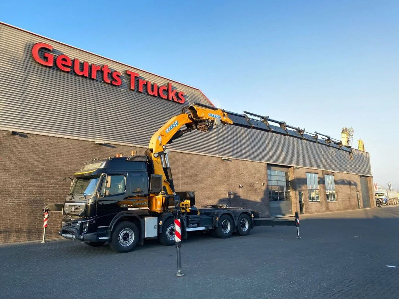 Volvo FMX 500 8X4 TREKKER-BAKWAGEN COMBI + EFFER 955/8 - Вантажівка з маніпулятором: фото 3 Volvo FMX 500 8X4 TREKKER-BAKWAGEN COMBI + EFFER 955/8 - Вантажівка з маніпулятором: фото 3