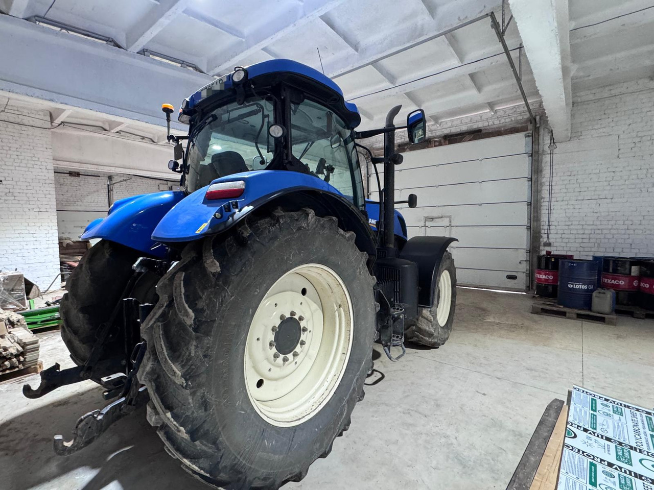 NEW HOLLAND T7.260 - Трактор: фото 5 NEW HOLLAND T7.260 - Трактор: фото 5