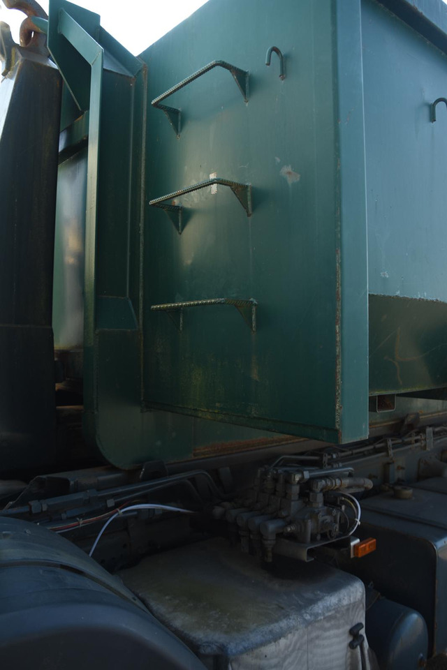 SCANIA P94 220 - Самоскид вантажівка: фото 4 SCANIA P94 220 - Самоскид вантажівка: фото 4