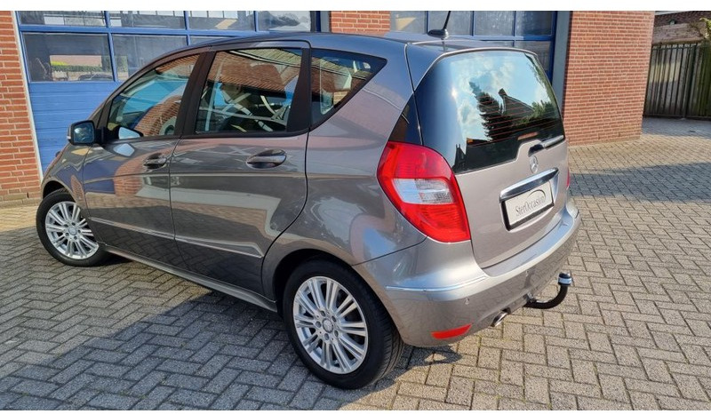 Mercedes-Benz A-Klasse A160 Automaat Elegance.airco.trekhaak. - Хетчбек: фото 2 Mercedes-Benz A-Klasse A160 Automaat Elegance.airco.trekhaak. - Хетчбек: фото 2