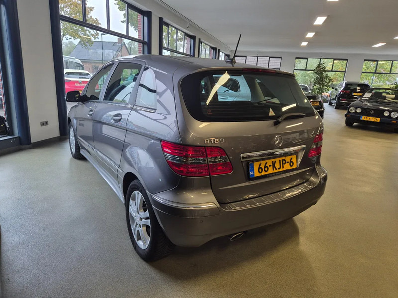Mercedes-Benz B-Klasse B 180 Automaat Trekhaak - Легковий автомобіль: фото 4 Mercedes-Benz B-Klasse B 180 Automaat Trekhaak - Легковий автомобіль: фото 4