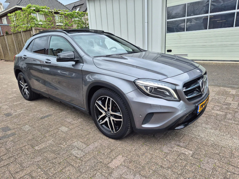 Mercedes-Benz GLA 200 Automaat. AMG. Edition 1 - Легковий автомобіль: фото 1 Mercedes-Benz GLA 200 Automaat. AMG. Edition 1 - Легковий автомобіль: фото 1