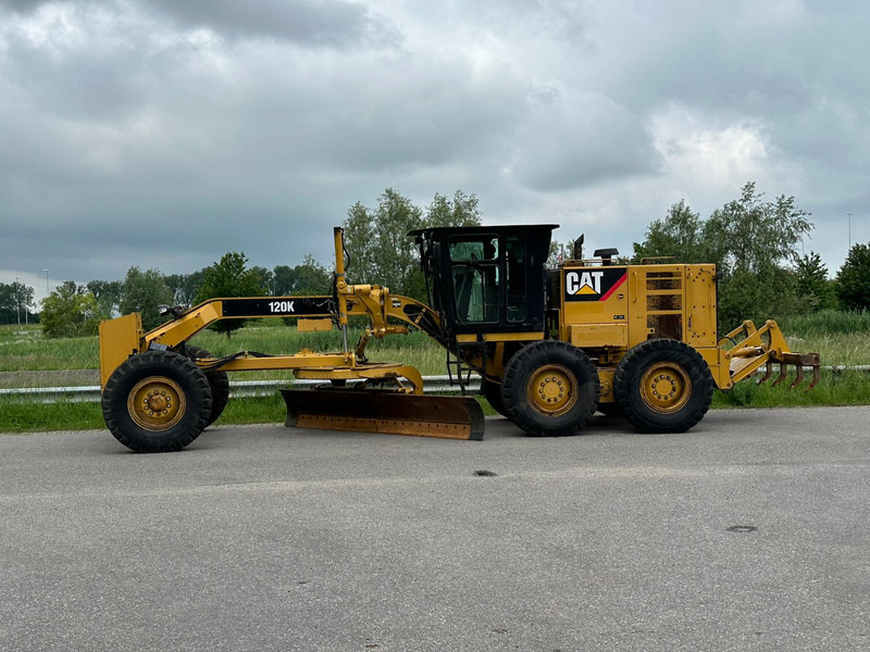 Caterpillar 120K Motor Grader - Грейдер: фото 1 Caterpillar 120K Motor Grader - Грейдер: фото 1