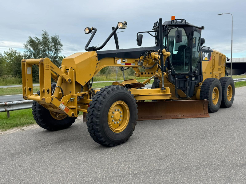 Caterpillar 140M2 - Грейдер: фото 2 Caterpillar 140M2 - Грейдер: фото 2