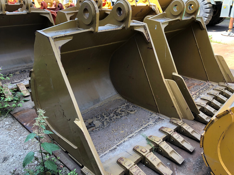 Caterpillar 325B/C/D 47 inch Digging Bucket - Ківш: фото 1 Caterpillar 325B/C/D 47 inch Digging Bucket - Ківш: фото 1