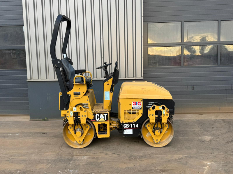 Caterpillar CB114 - Каток: фото 5 Caterpillar CB114 - Каток: фото 5