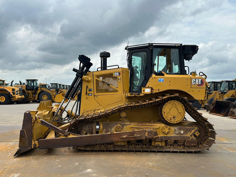 Caterpillar D6 LGP - Бульдозер: фото 1 Caterpillar D6 LGP - Бульдозер: фото 1