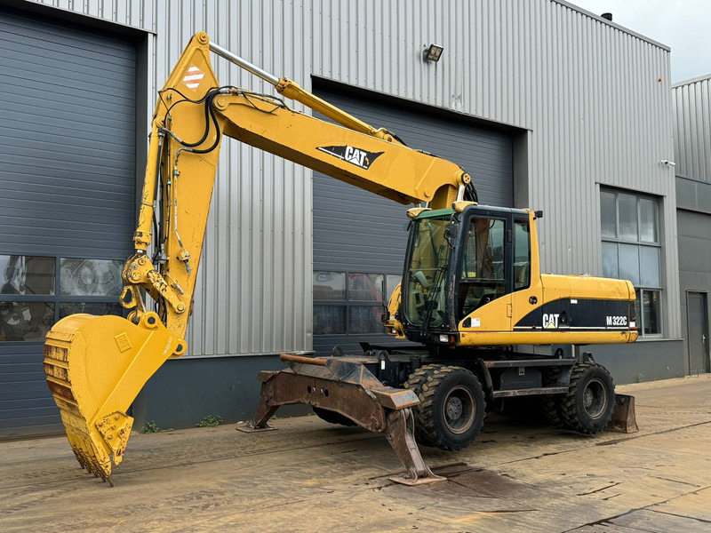 Caterpillar M322C - Hydraulic stabilizers / VA Triple boom / CE-certified, - Колісний екскаватор: фото 2 Caterpillar M322C - Hydraulic stabilizers / VA Triple boom / CE-certified, - Колісний екскаватор: фото 2